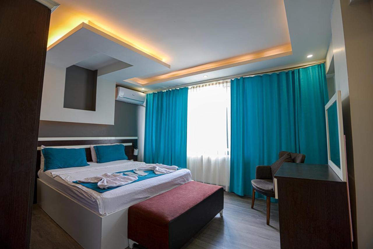 Sara Suit Hotel Istanbul Bagian luar foto