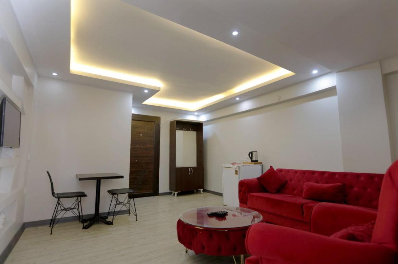 Sara Suit Hotel Istanbul Bagian luar foto