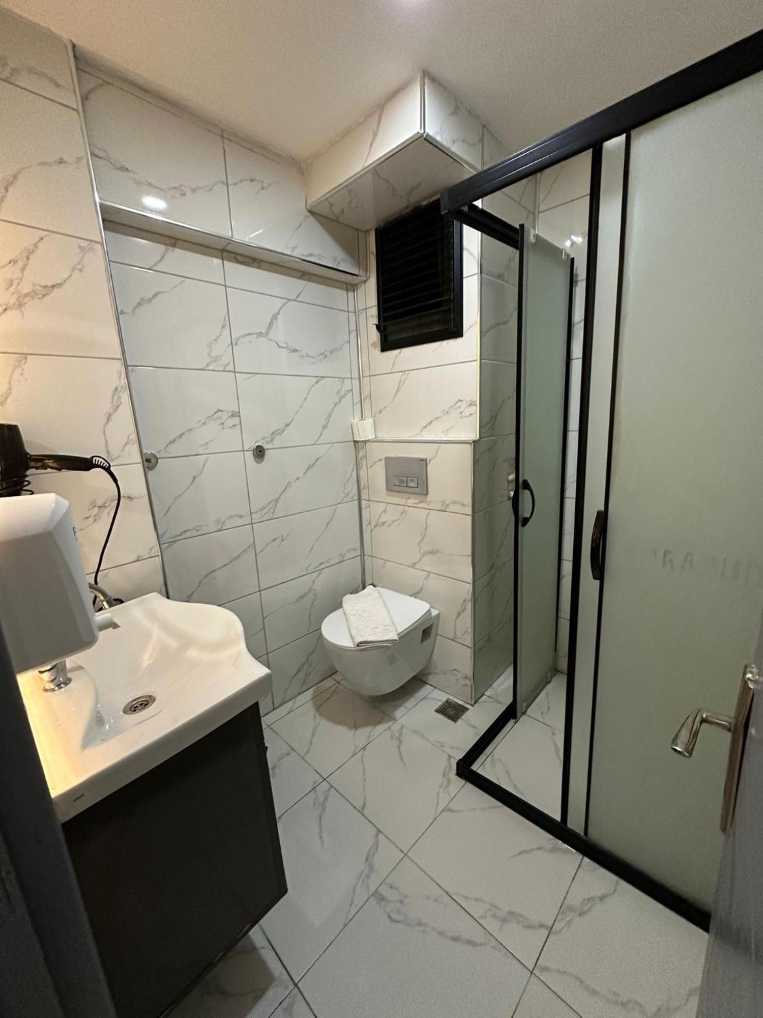 Sara Suit Hotel Istanbul Bagian luar foto
